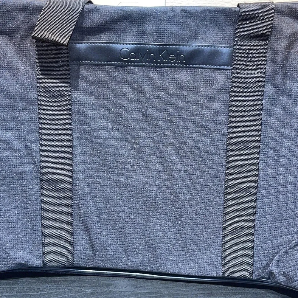 Calvin Klein Large Black‎ Fabric Weekend Travel Sports Duffle Bag Vacation NEW